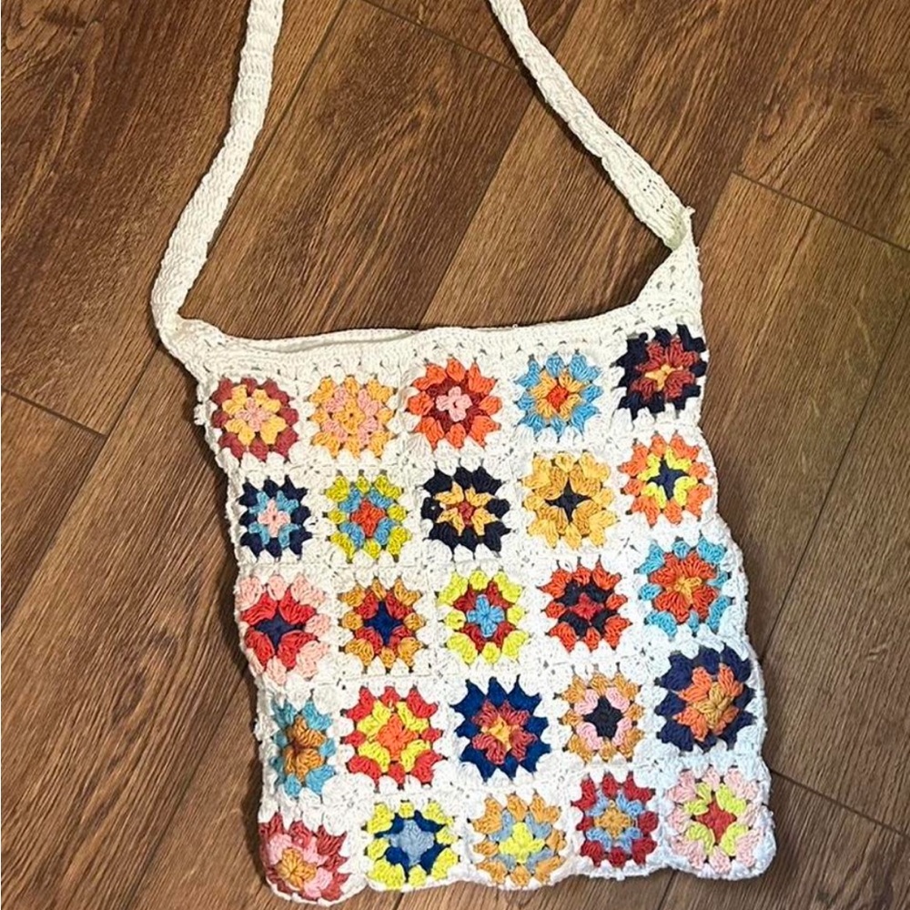 Crotchet tote bag from Altard State!